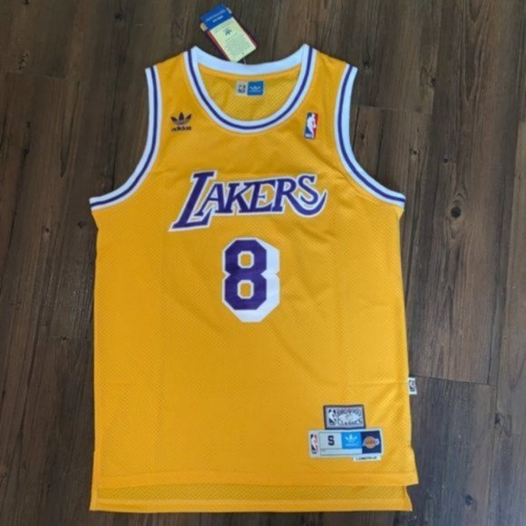 kobe old jersey